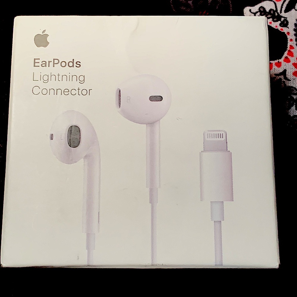 Apple Earphones with lightning cable connector
